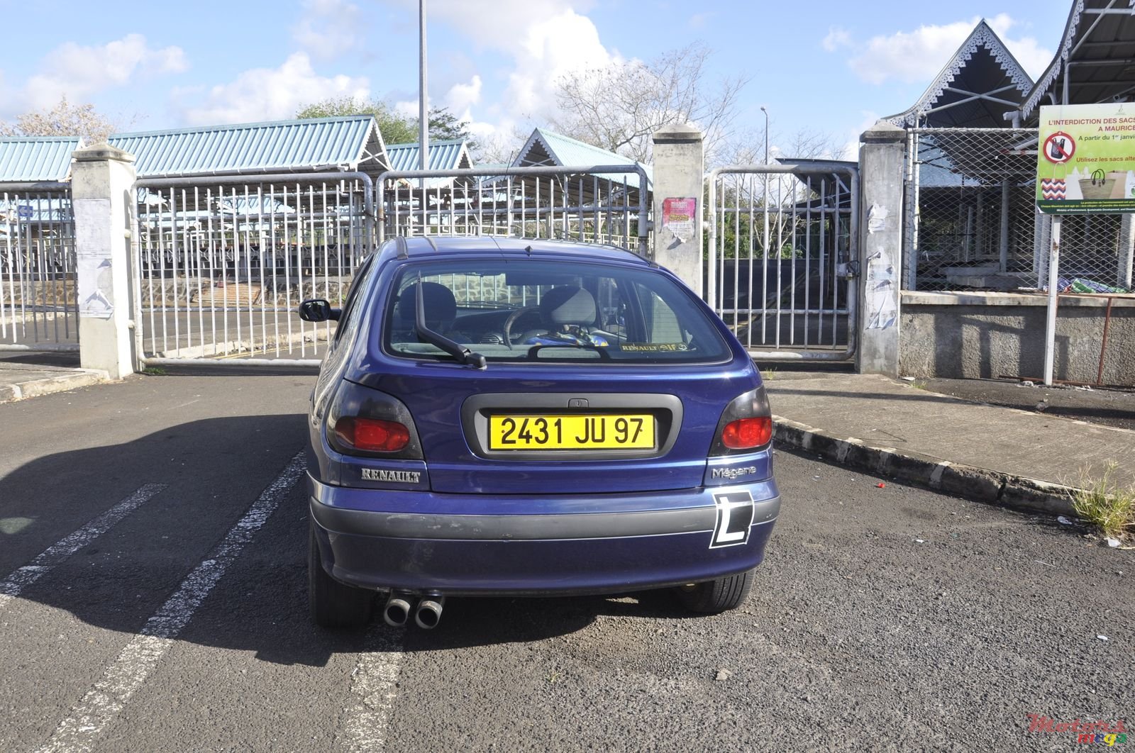 1997' Renault Megane photo #2