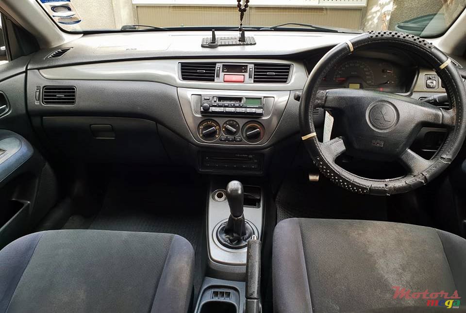 2005' Mitsubishi Lancer (call 54227164) photo #5