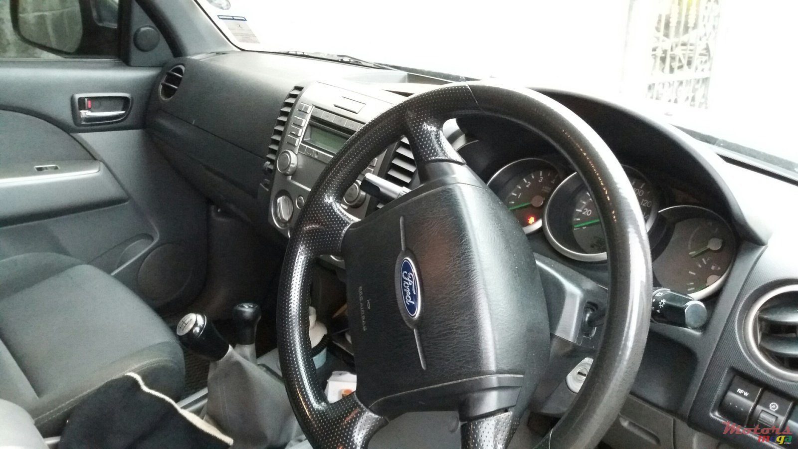 2007' Ford Ranger XLT 4WD photo #3