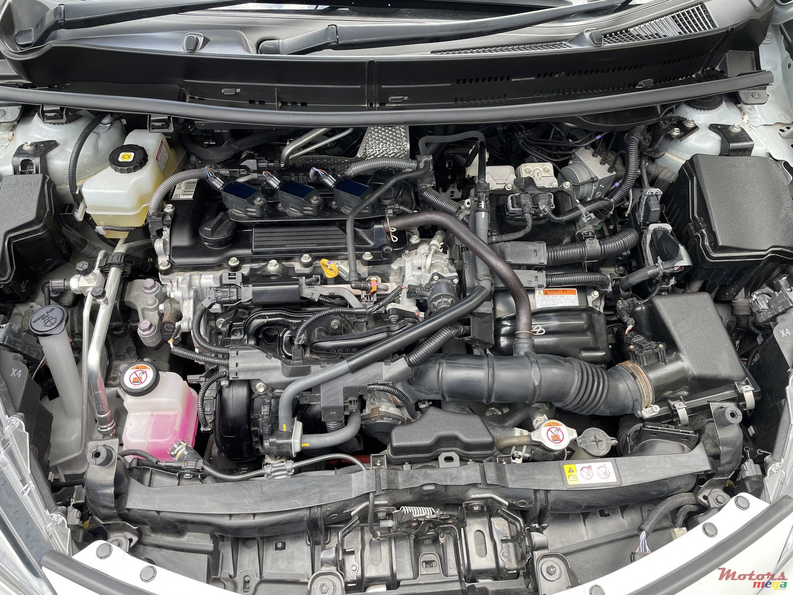 2021' Toyota Aqua photo #7