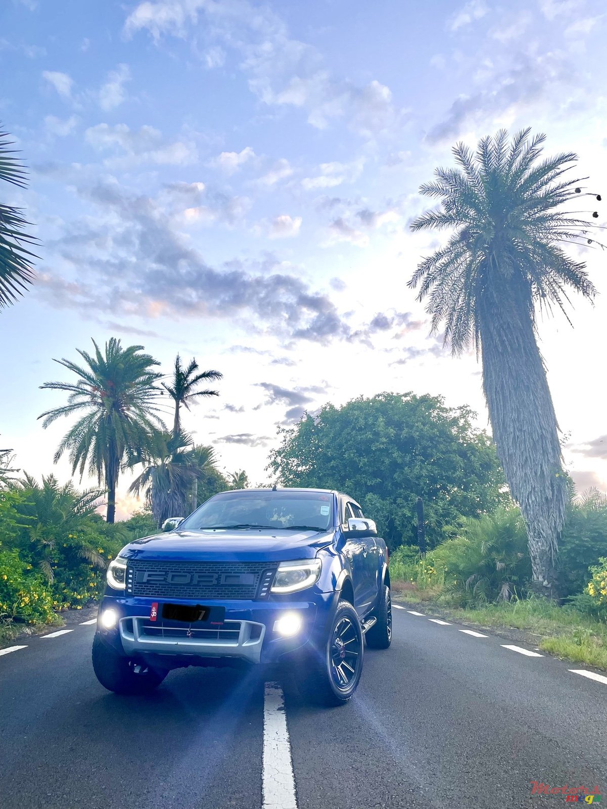 2013' Ford Ranger T6 Limited photo #2