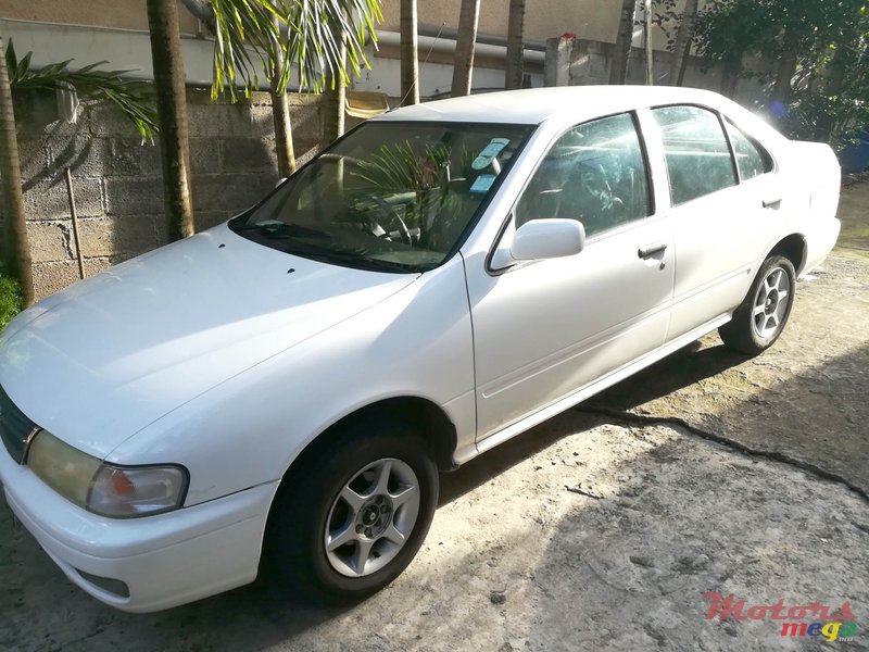 1997' Nissan Sunny B14 photo #2