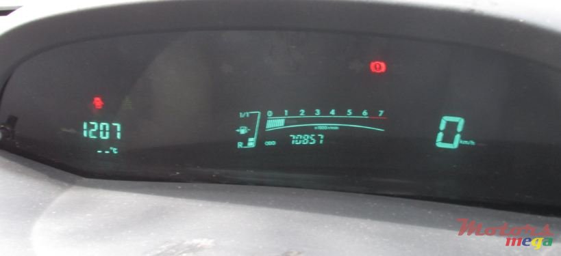 2007' Toyota Yaris Sport Full Option  photo #3