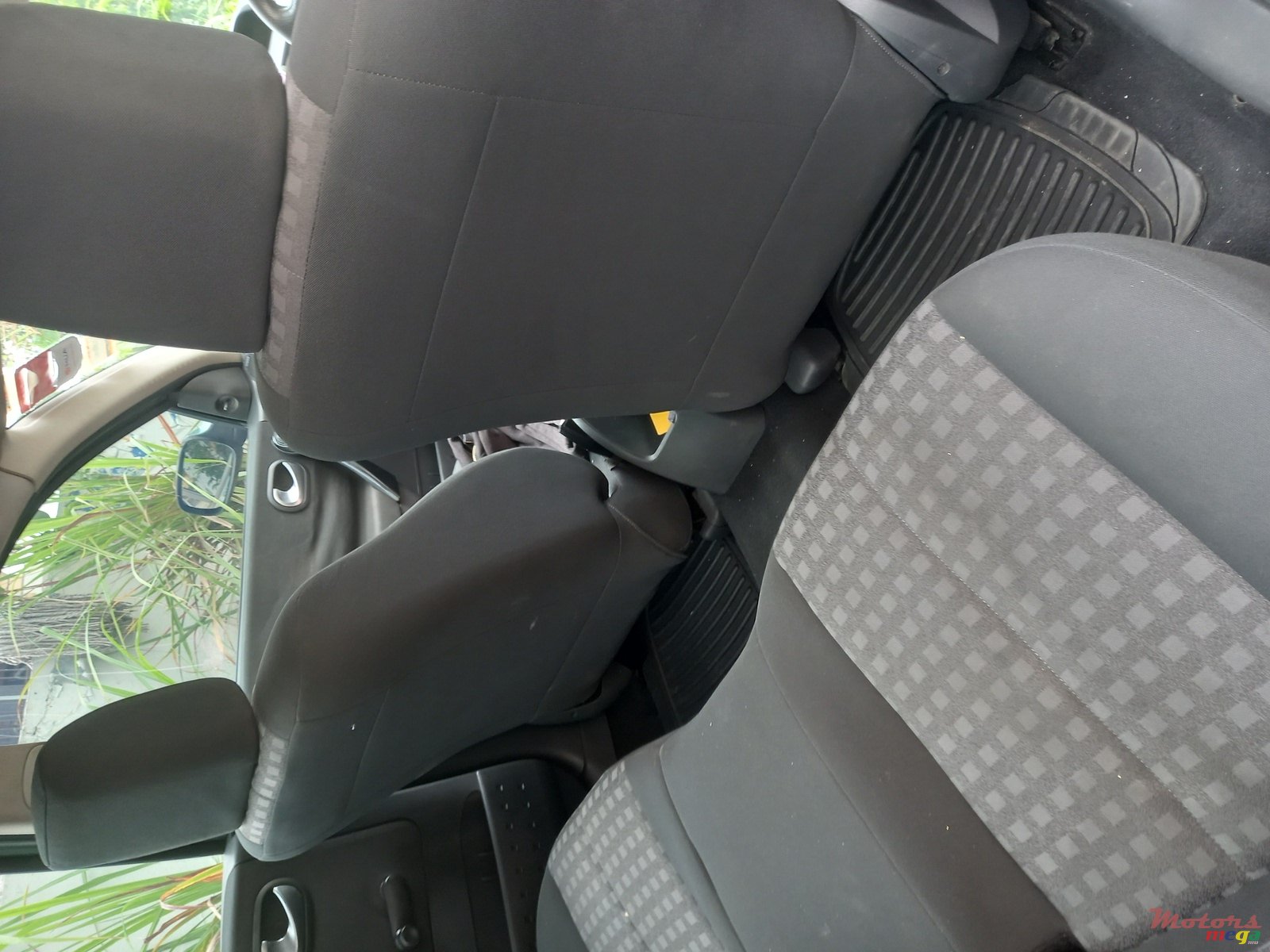 2007' Renault Megane photo #3