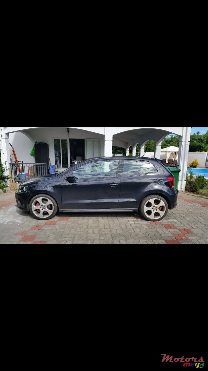 2011' Volkswagen GTI 1.4 TSI GTI (180 PS) photo #2