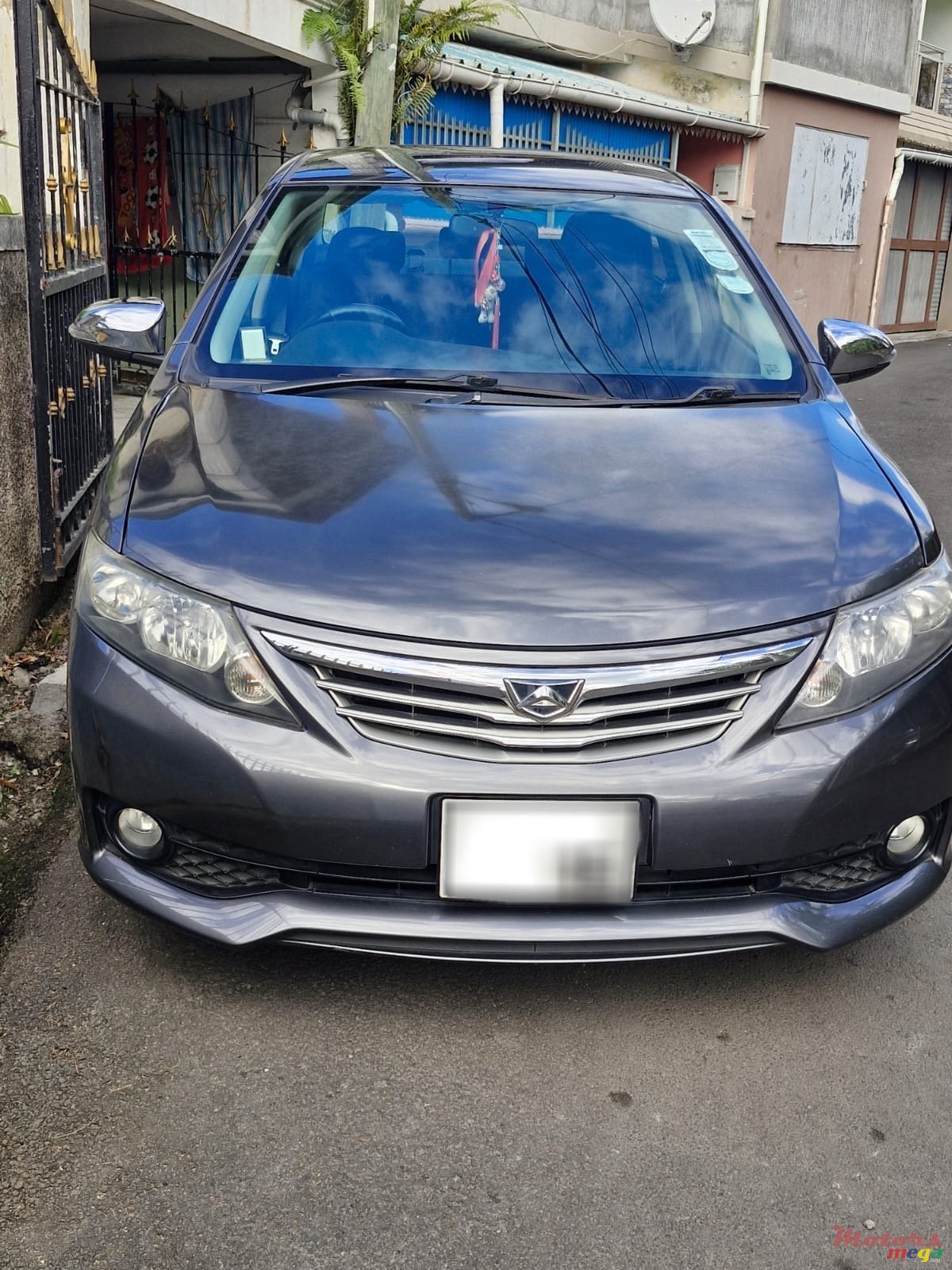 2015' Toyota Allion photo #1
