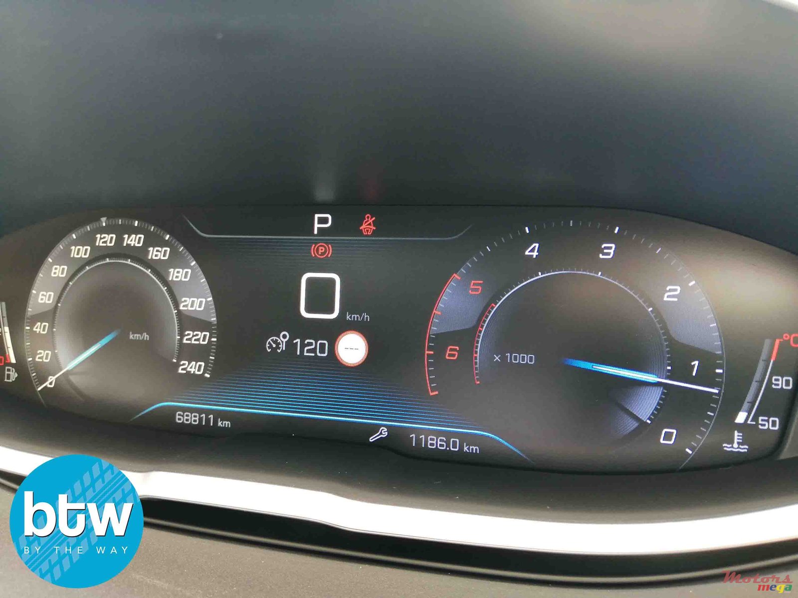 2017' Peugeot 3008 photo #7