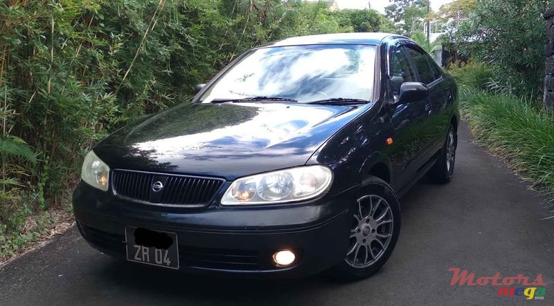 2004' Nissan Sunny N17 photo #2