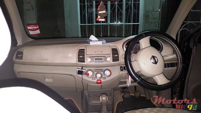 2005' Nissan March photo #3