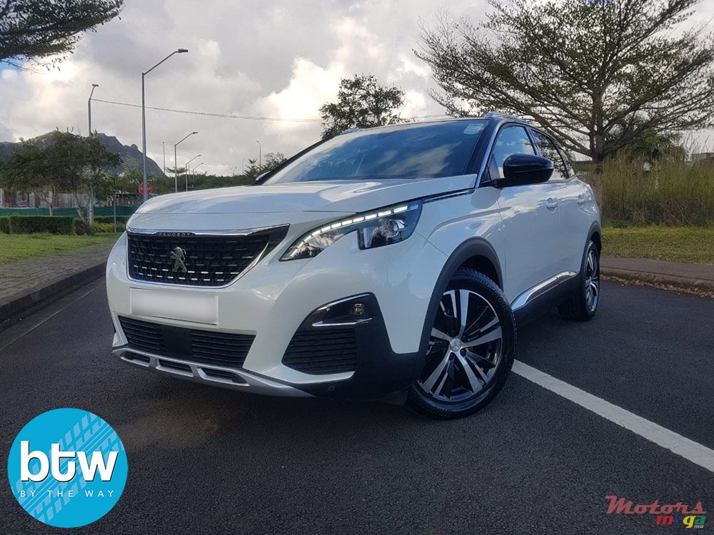 2018' Peugeot 3008 photo #2