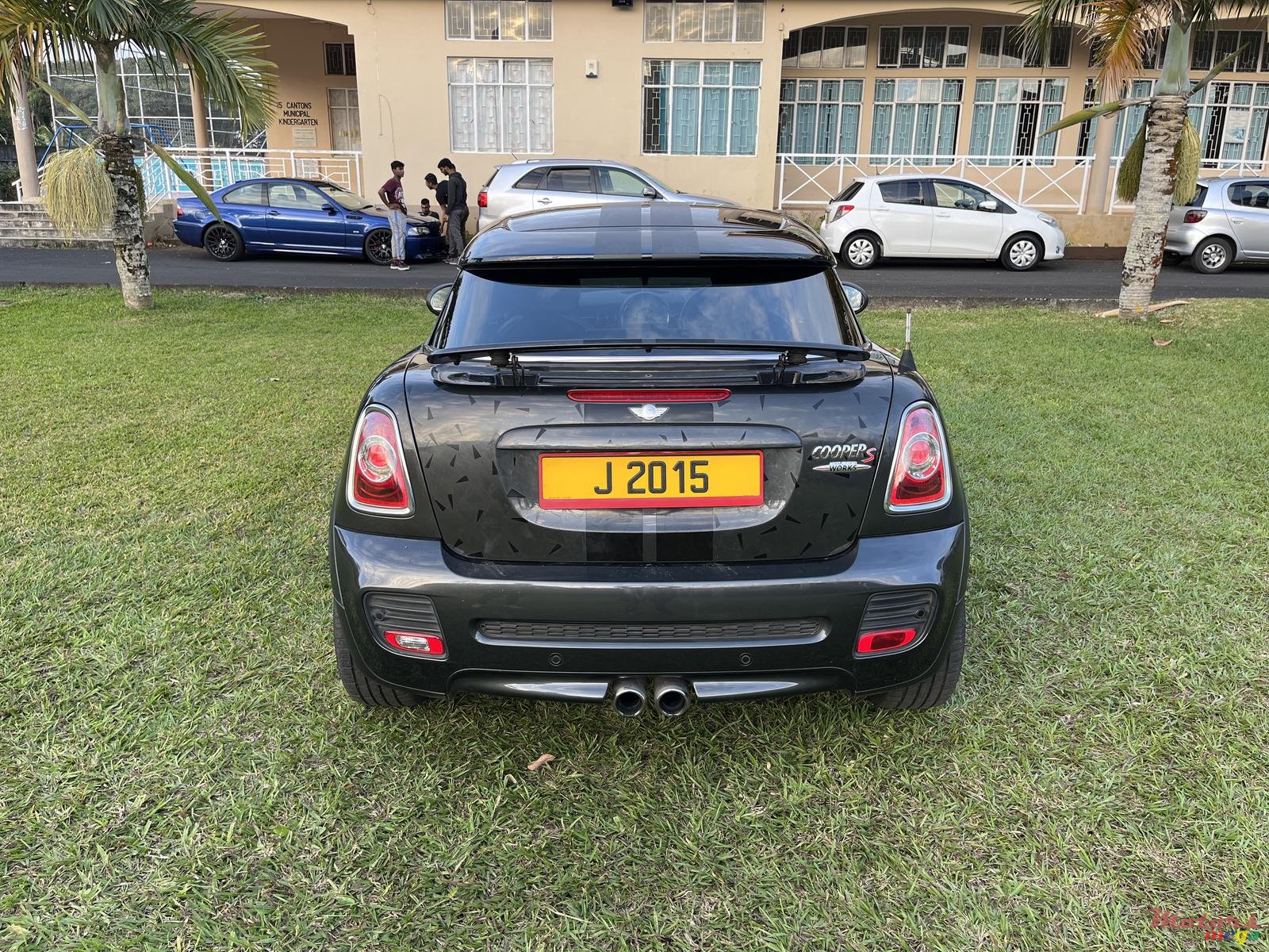 2013' MINI Cooper S 1.6 Turbo Coupe (JCW Kit) photo #4