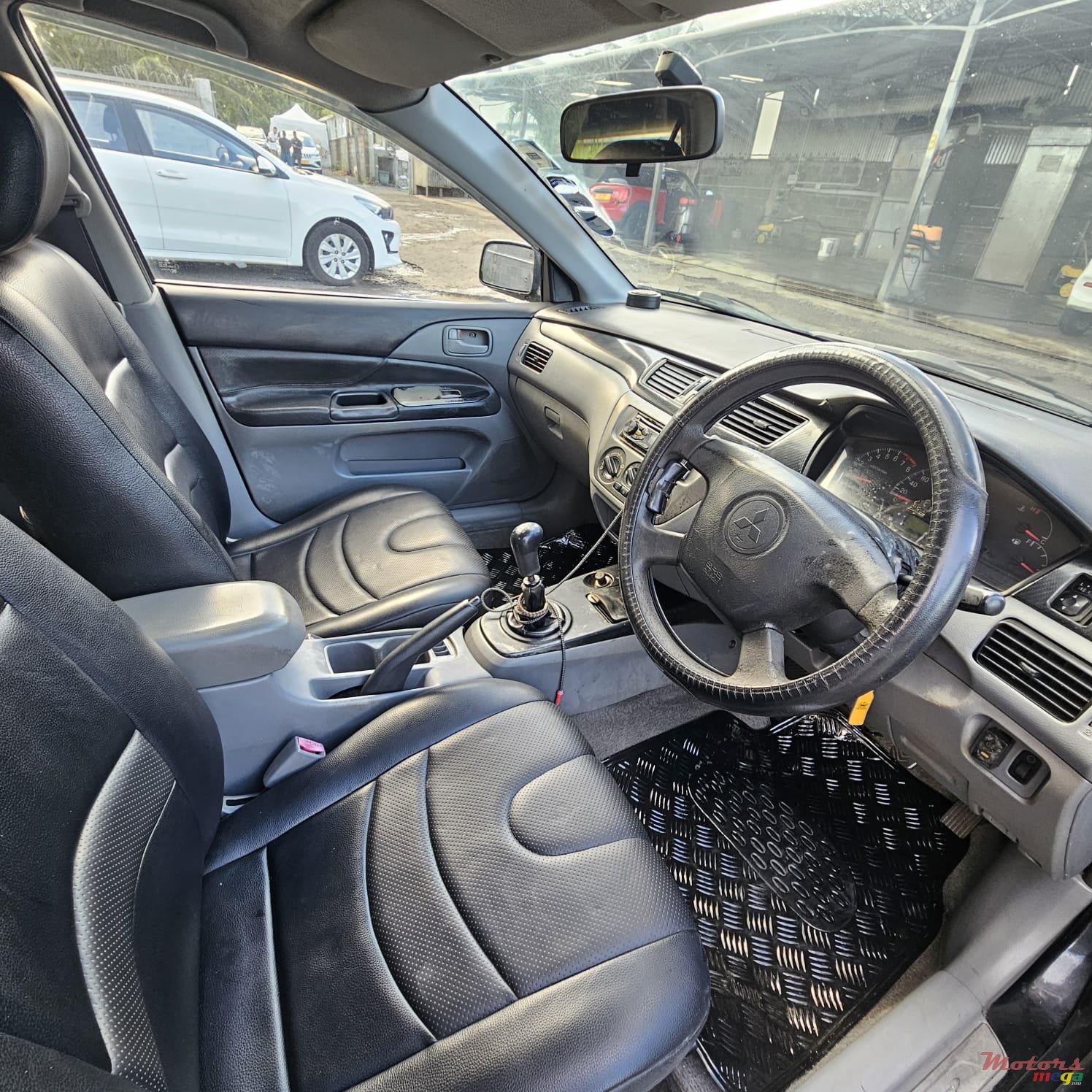 2004' Mitsubishi Lancer Cs3 photo #5