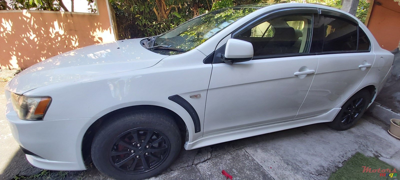 2009' Mitsubishi Lancer photo #5