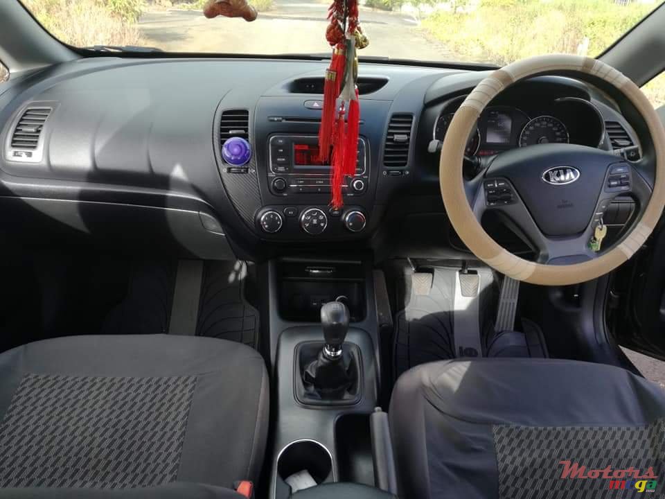 2013' Kia Cerato photo #7