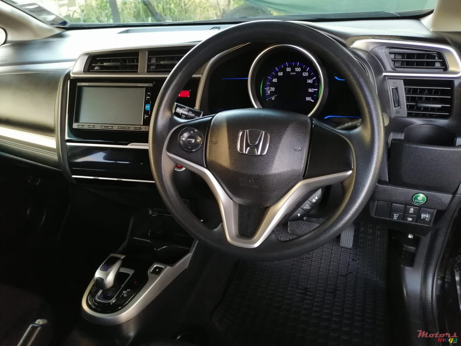 2016' Honda Fit photo #7