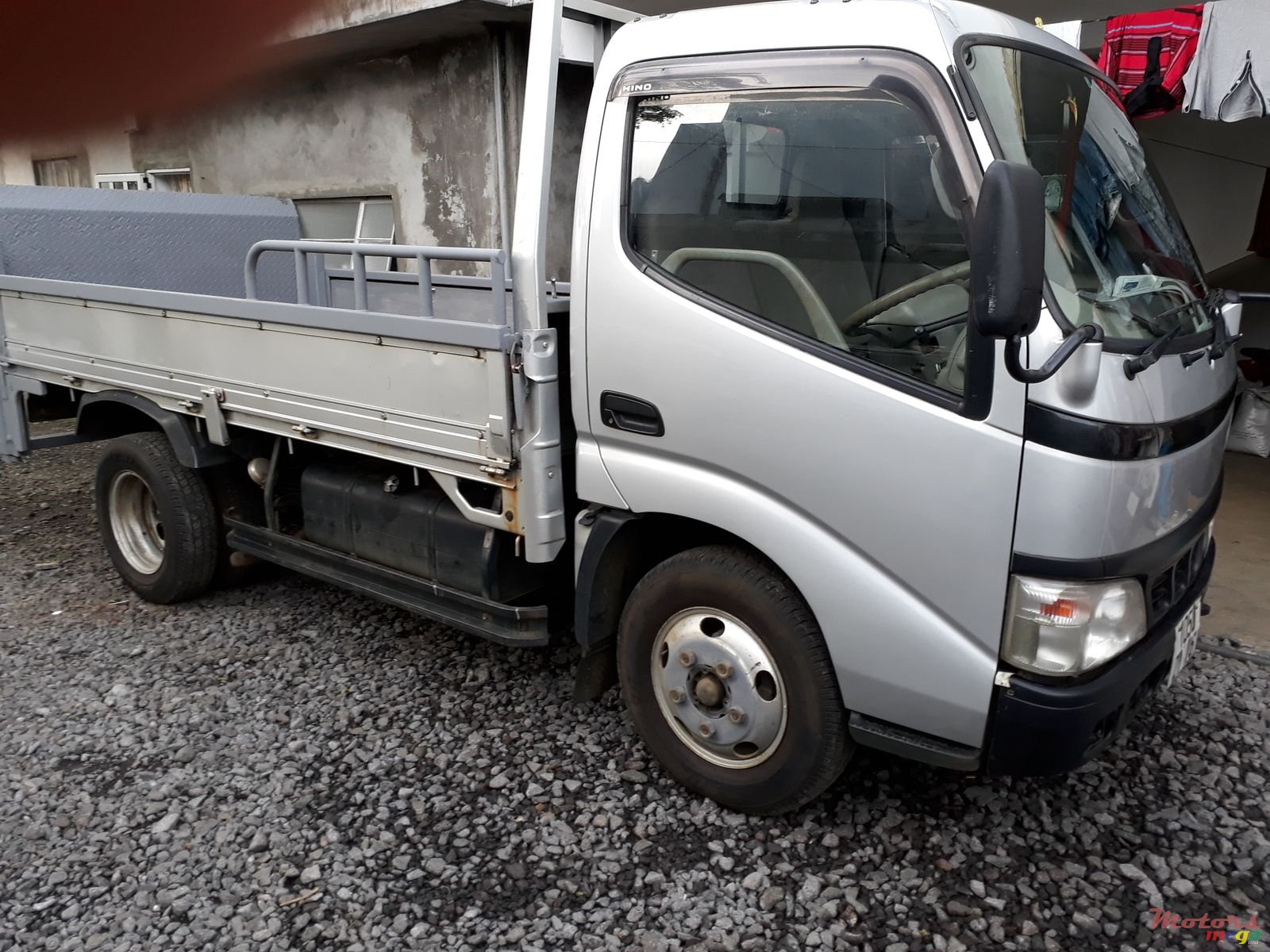 2006' Toyota Hino photo #2