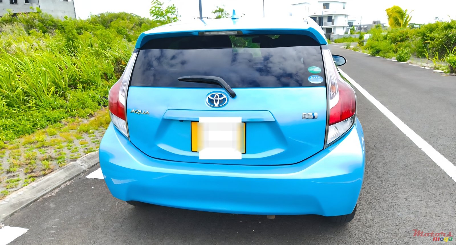 2015' Toyota Aqua photo #5