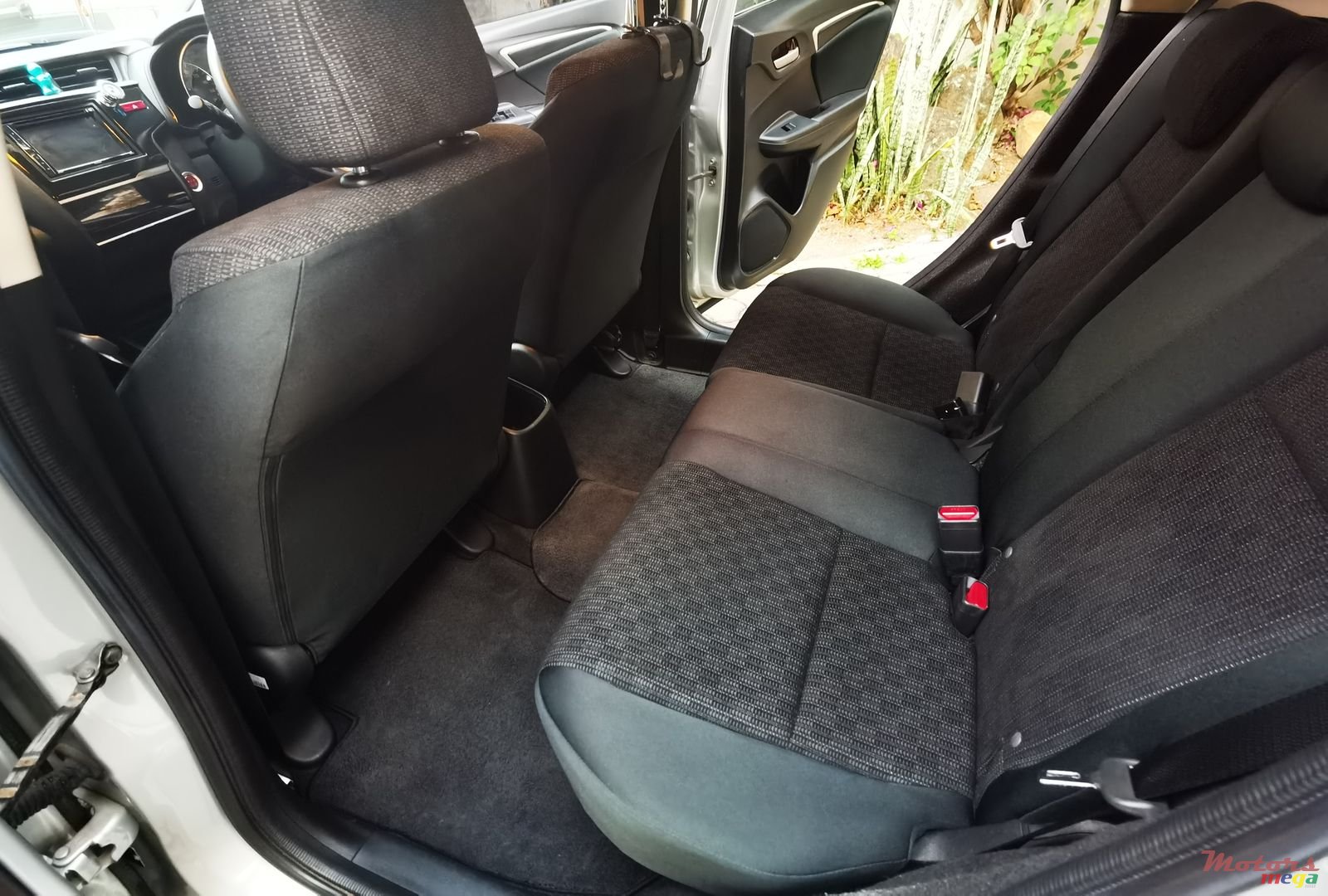 2015' Honda Fit 1.3 photo #5