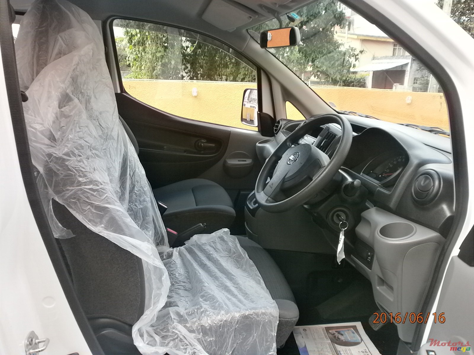 2013' Nissan Vanette cargo NV200 photo #5