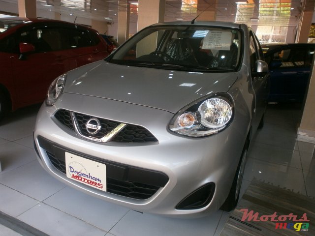 2015' Nissan March photo #1