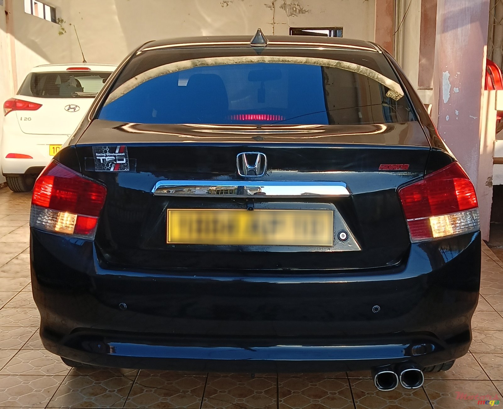 2010' Honda City photo #1