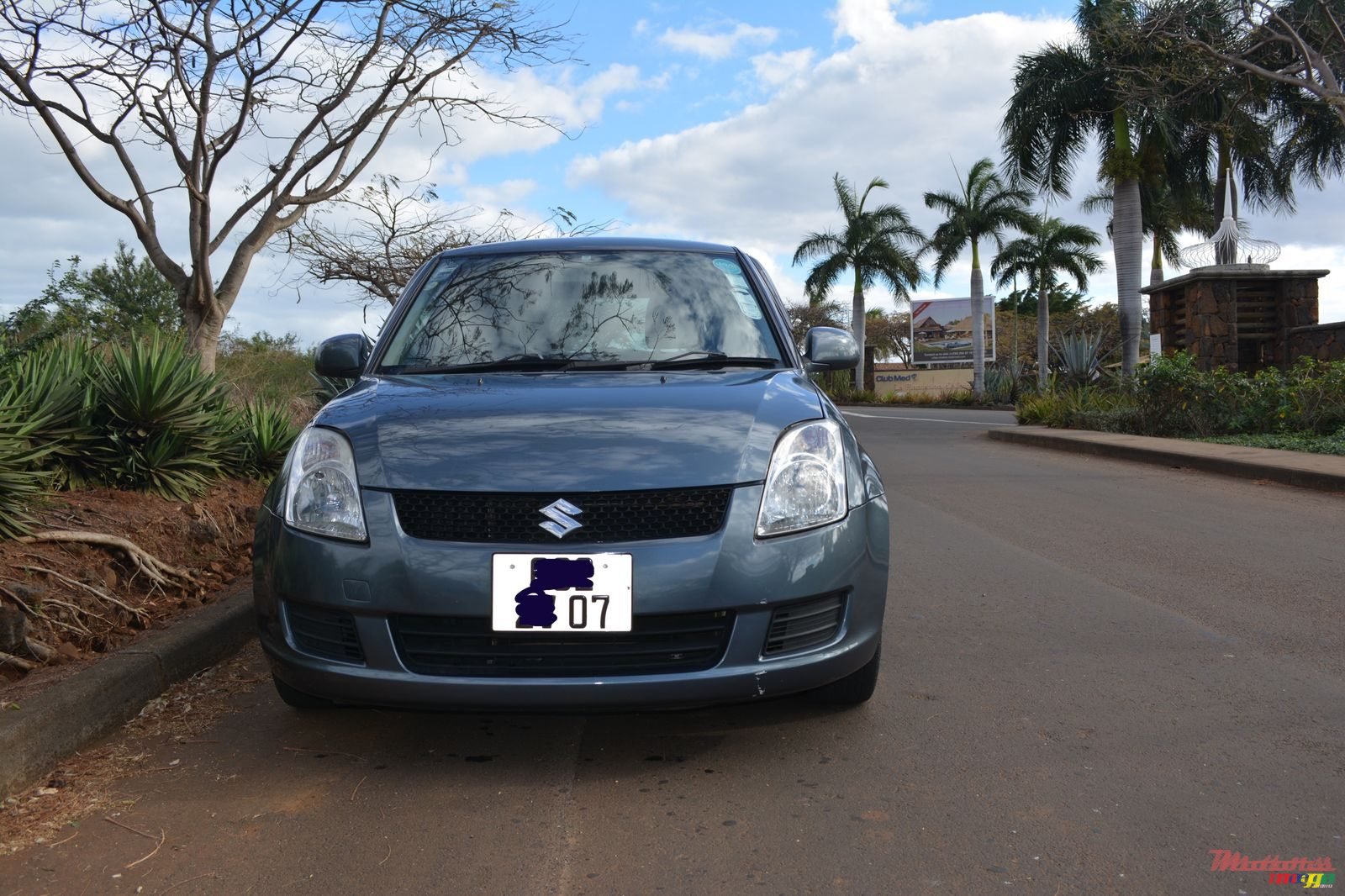 2007' Suzuki Swift photo #4