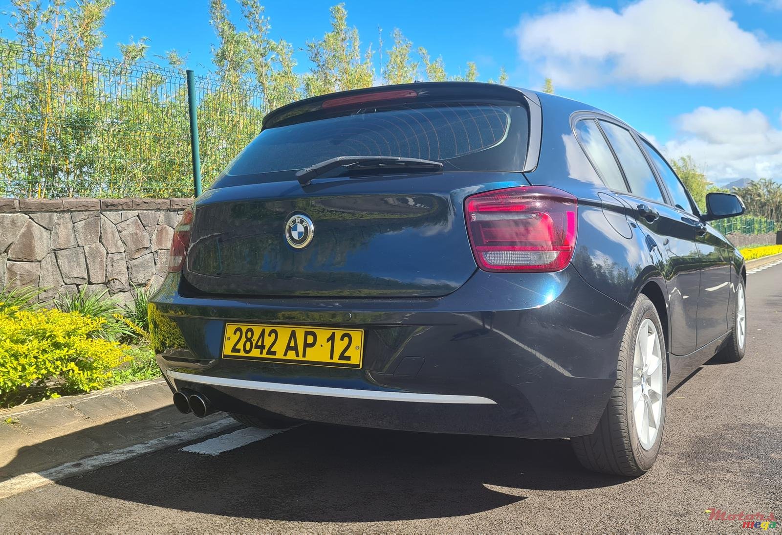 2012' BMW 1 Series F20 photo #1