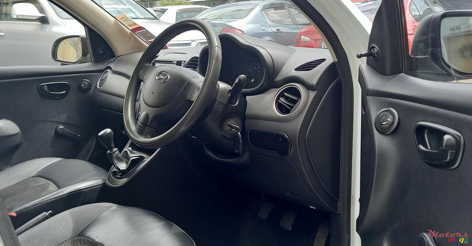 2013' Hyundai i10 photo #5