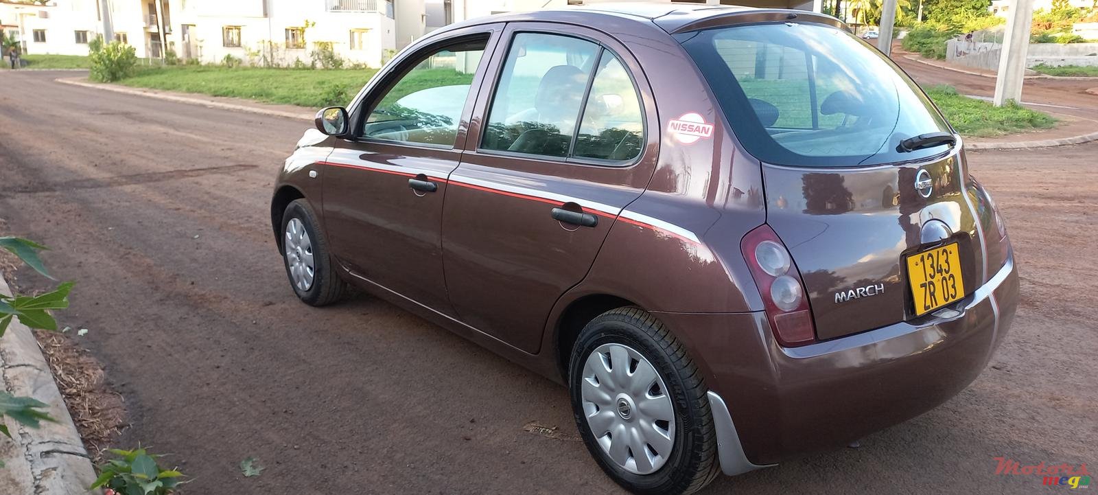 2003' Nissan photo #3