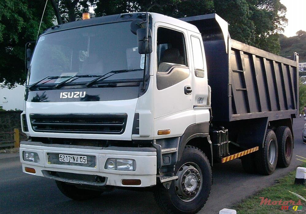 2005' Isuzu dumper photo #1