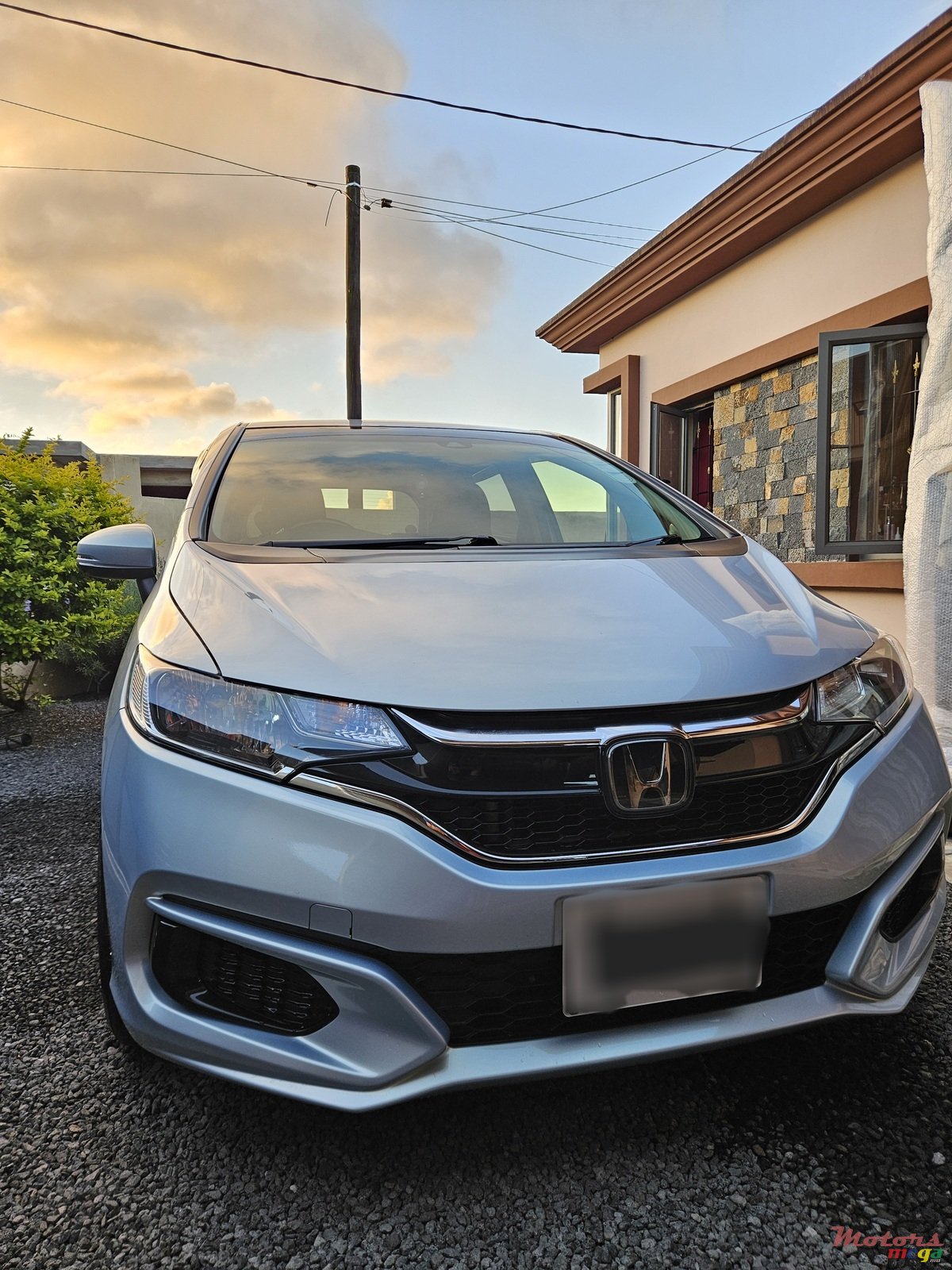 2019' Honda Fit photo #2