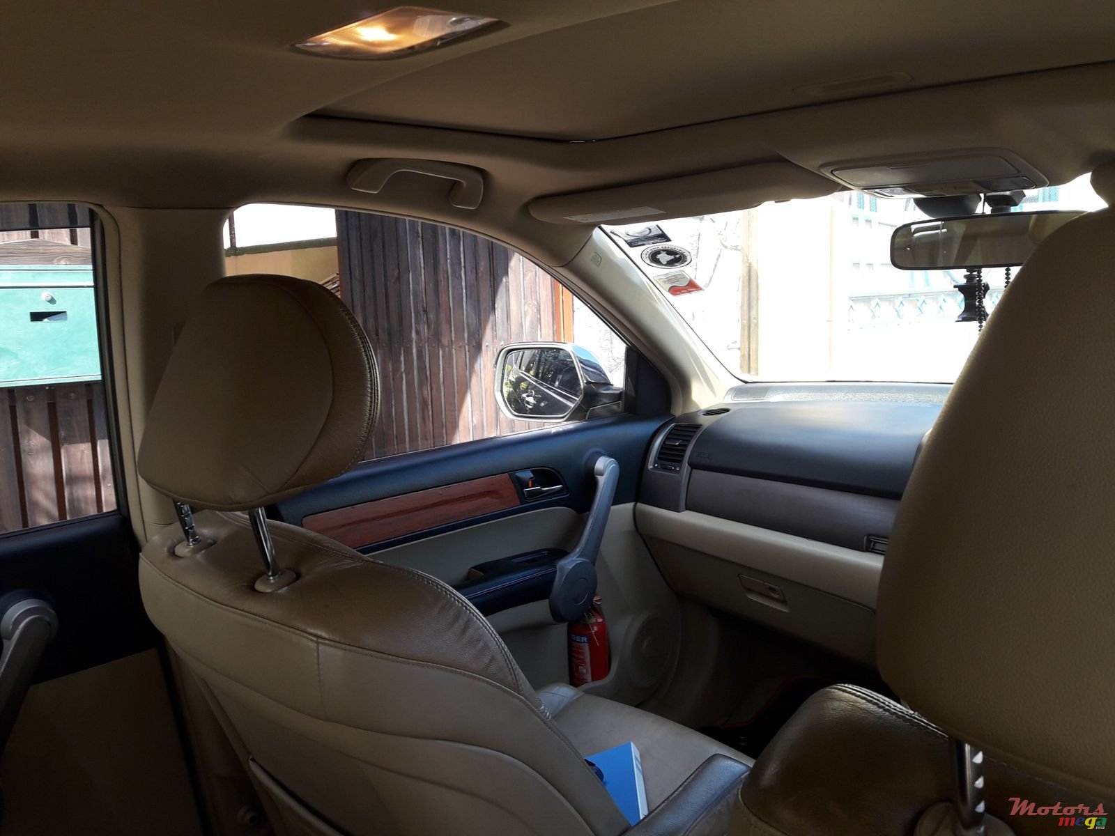 2008' Honda CR-V photo #6