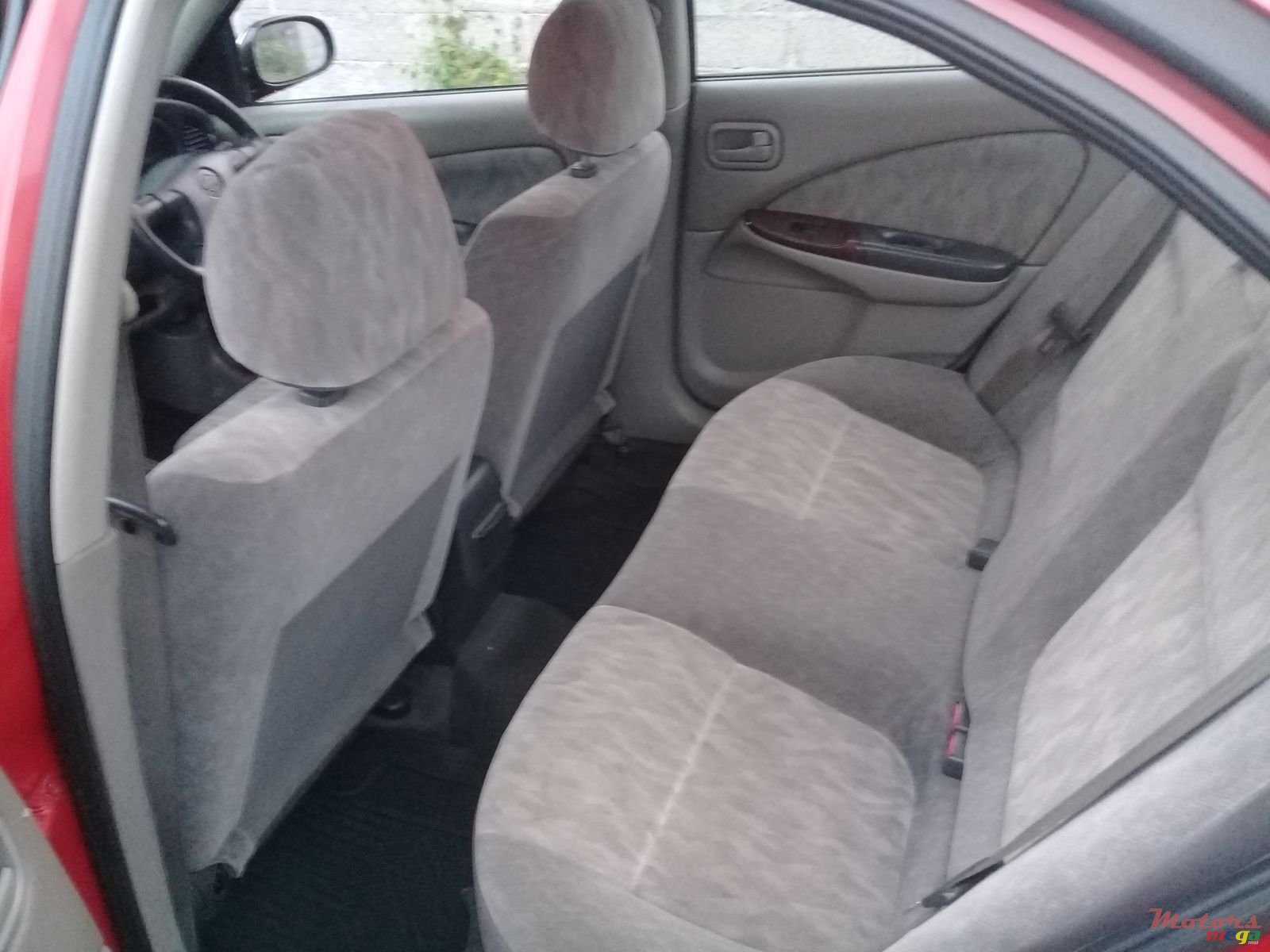 2001' Nissan Sunny V photo #6