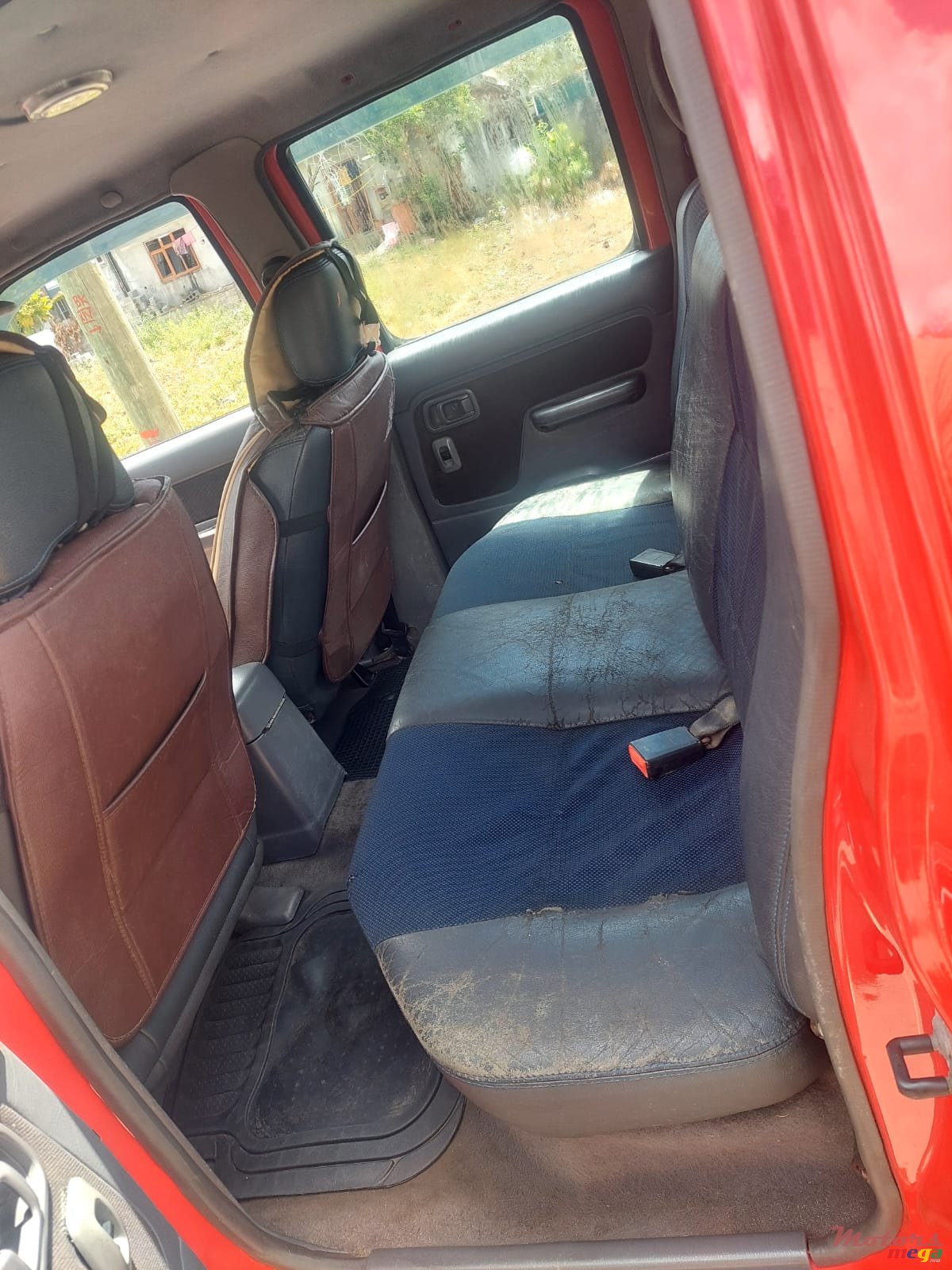 2005' Nissan photo #6