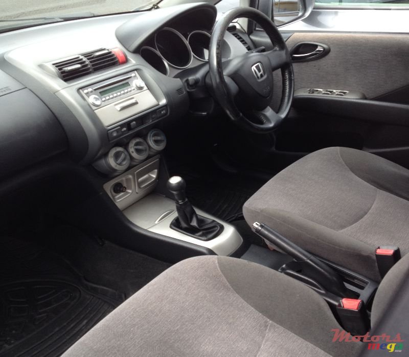 2008' Honda City photo #3