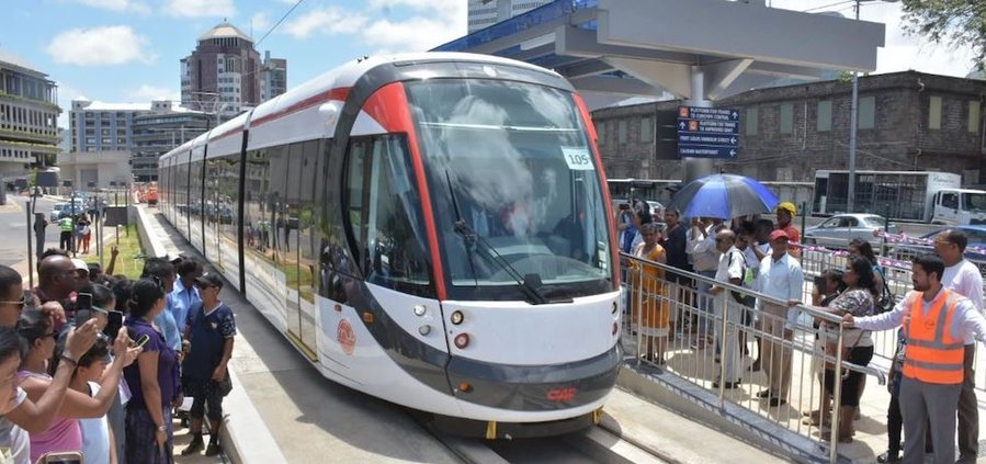 [Metro Express] « To frode, to tase » : Une centaine de contraventions chaque jour