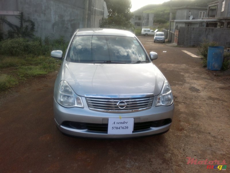 2006' Nissan bluebird silphy photo #3