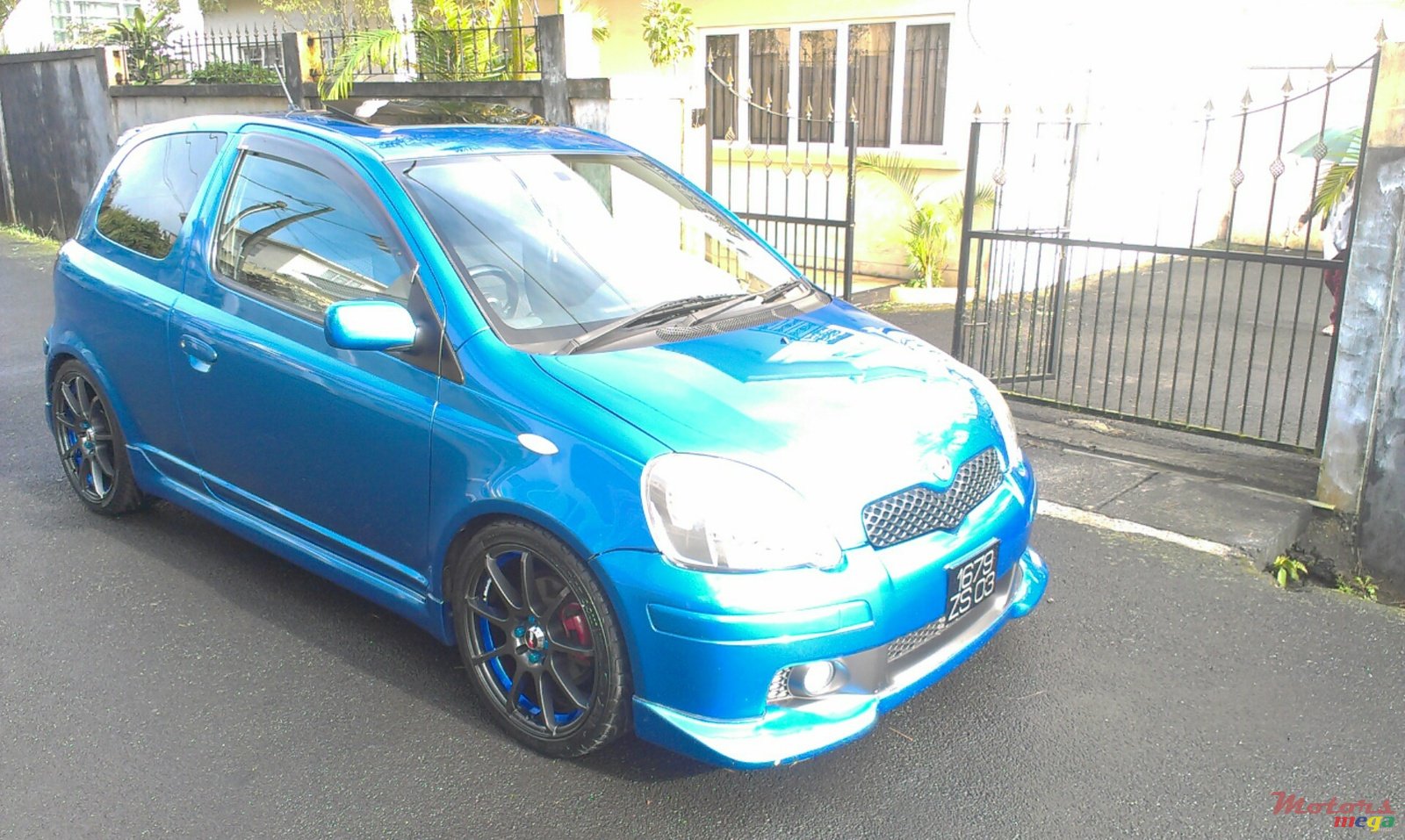 2003' Toyota Vitz RS Turbo photo #2