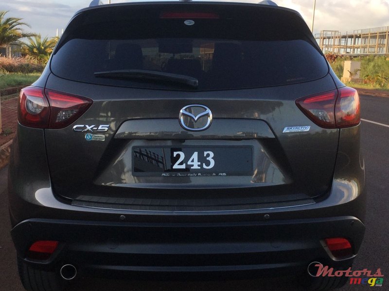 2015' Mazda CX-5 SUV photo #4