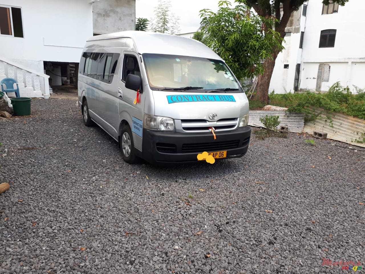 2006' Toyota HiAce photo #6