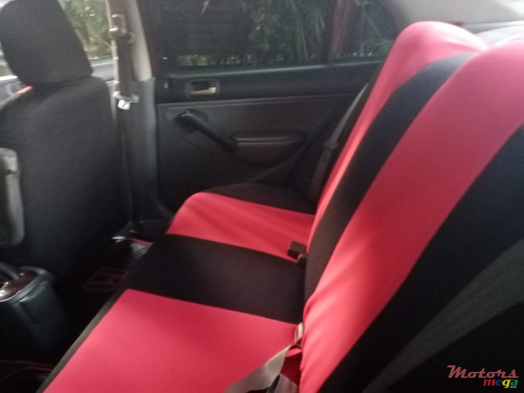 2000' Honda Civic photo #3