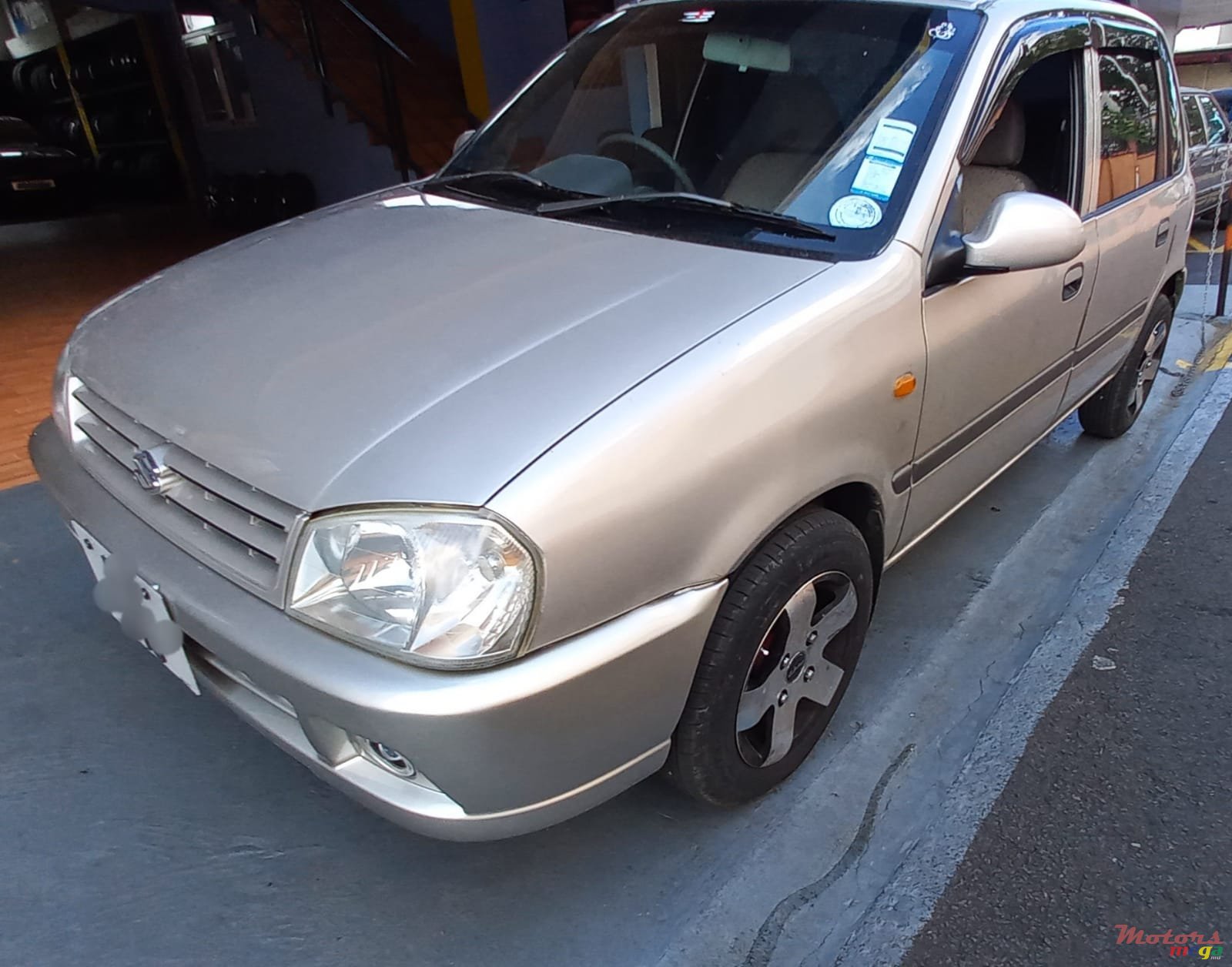 2006' Suzuki Maruti photo #2