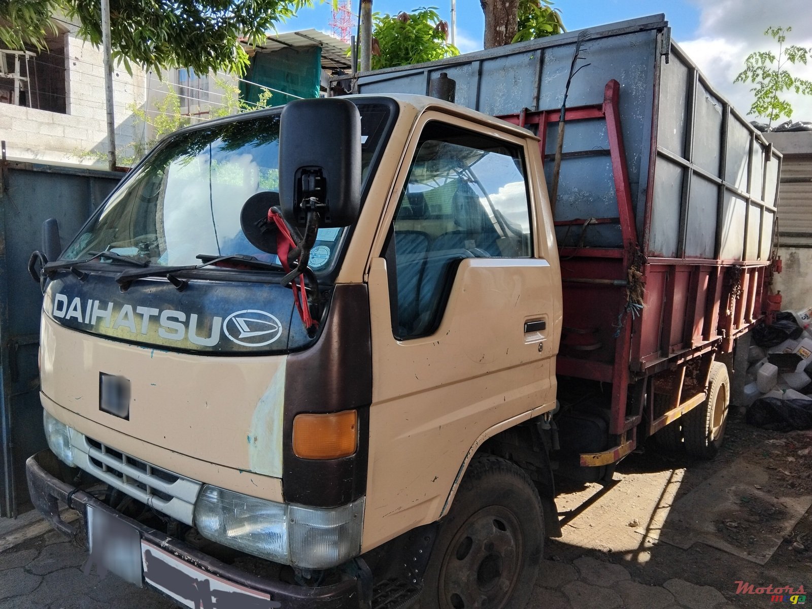 1994' Daihatsu Delta photo #3