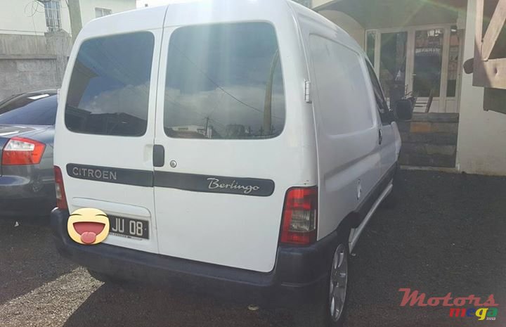 2008' Citroen Berlingo photo #2