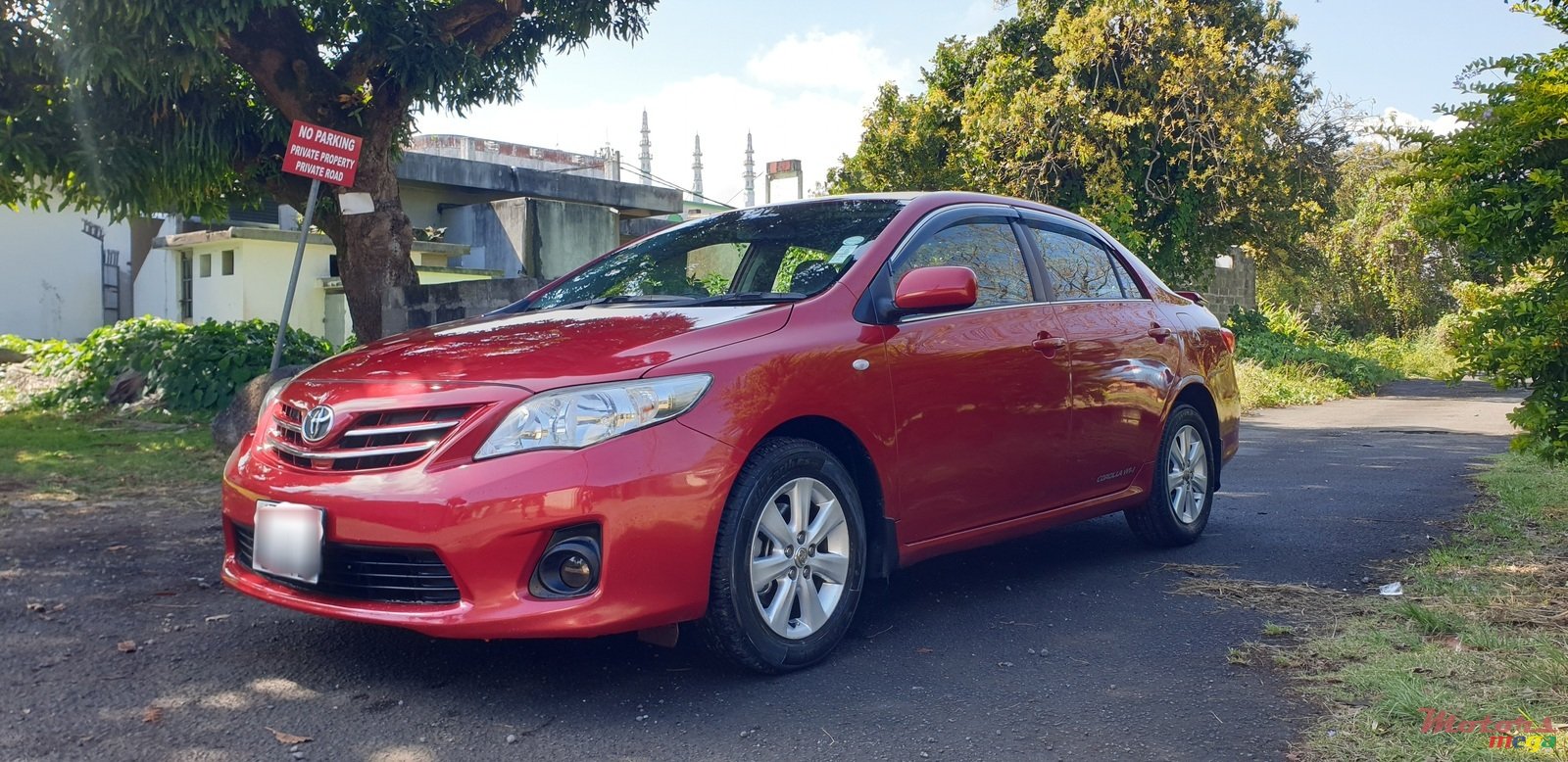 2012' Toyota Corolla GLI photo #2