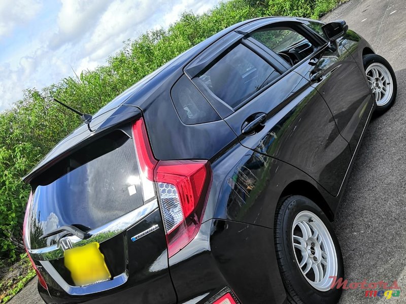 2015' Honda Fit L package photo #3