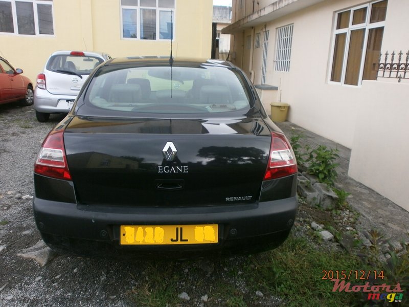 2006' Renault Megane photo #2