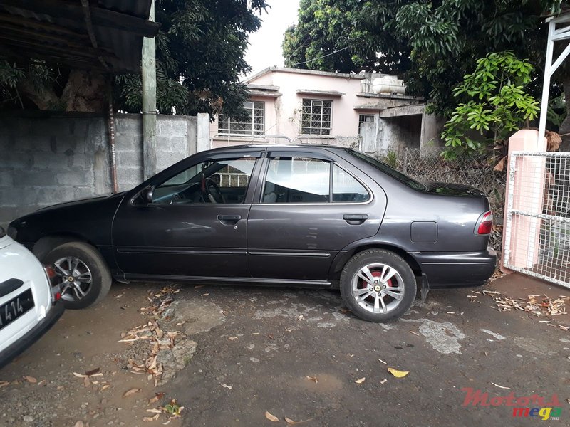 1998' Nissan Sunny B14 photo #2