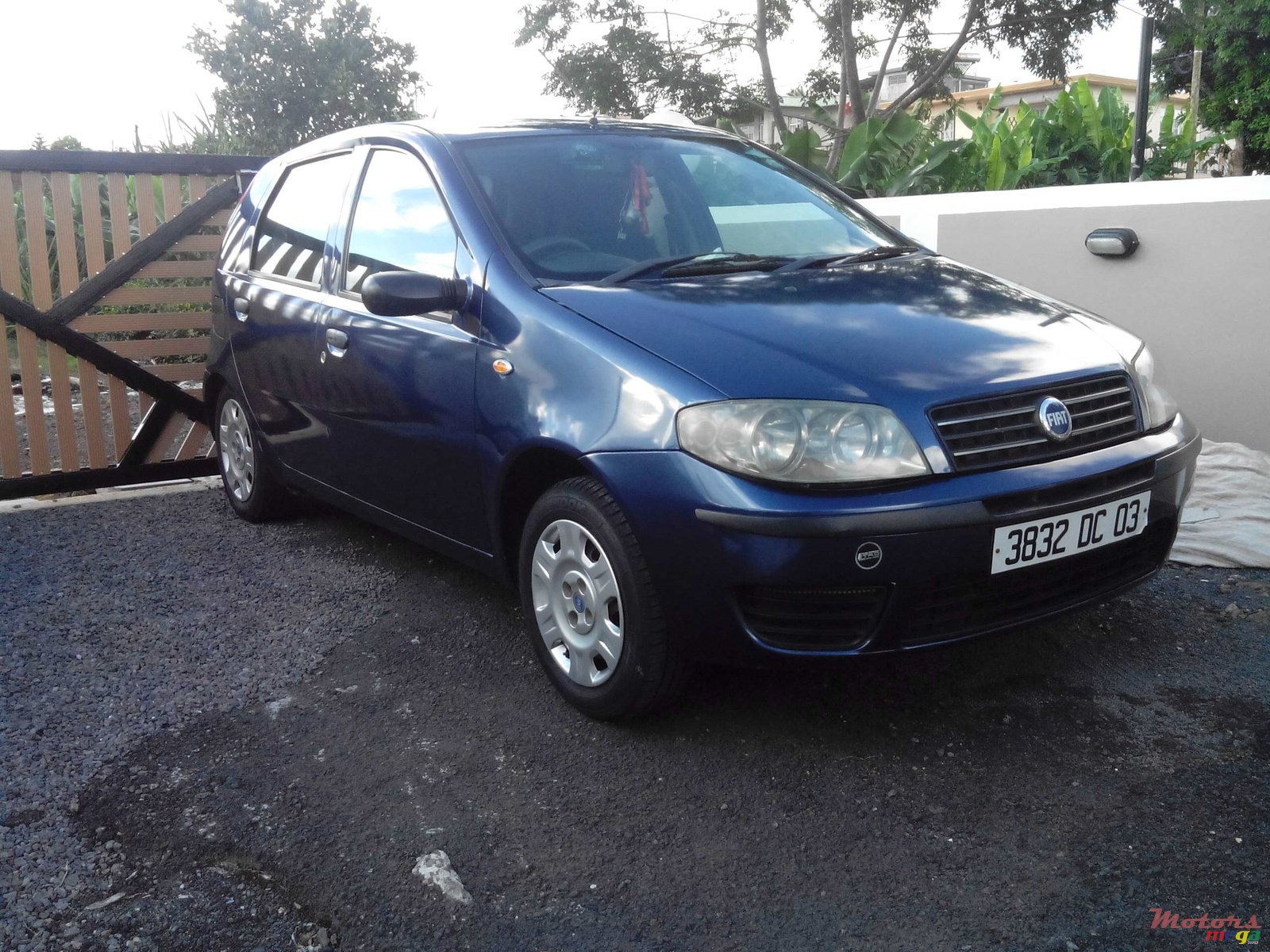 2003' Fiat Punto photo #2