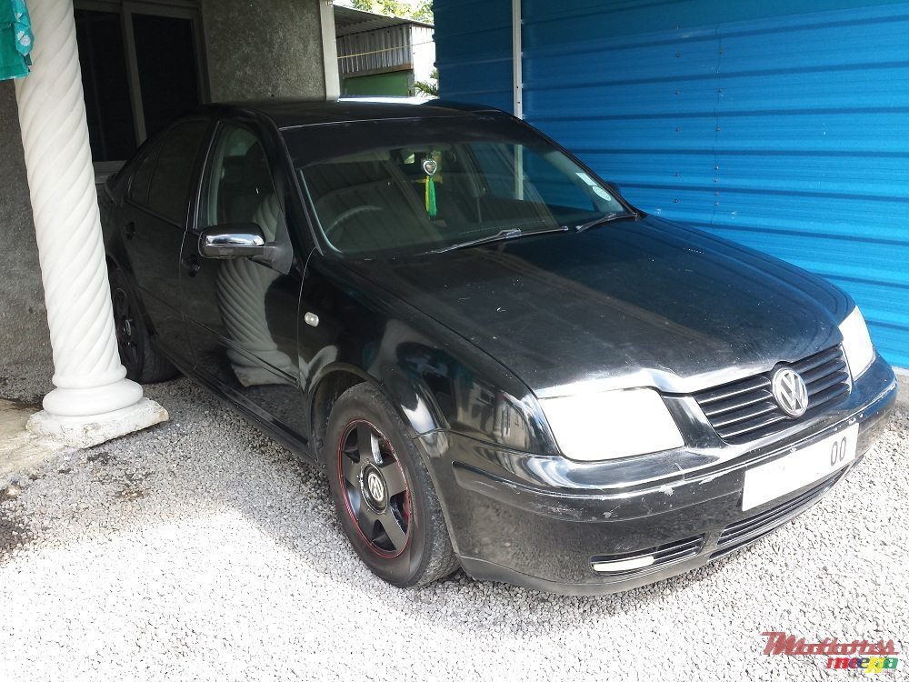 2000' Volkswagen Bora photo #1